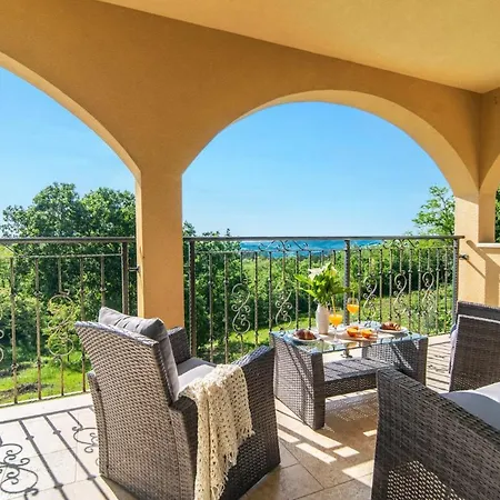 Villa Zora By